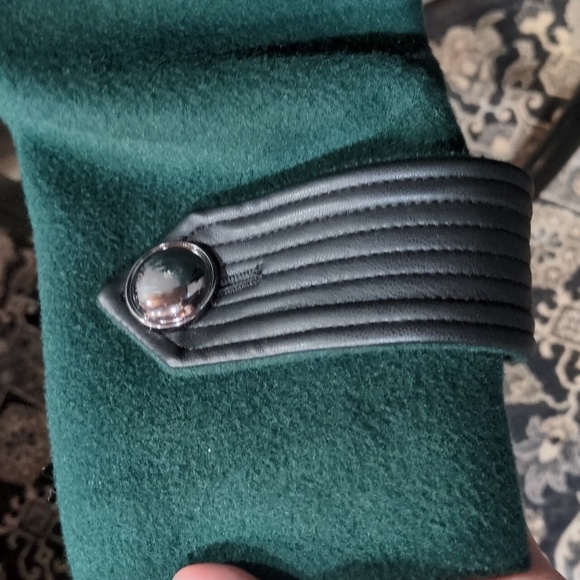 Badgley Mischka Women's Green Coat - Picture 6 of 10